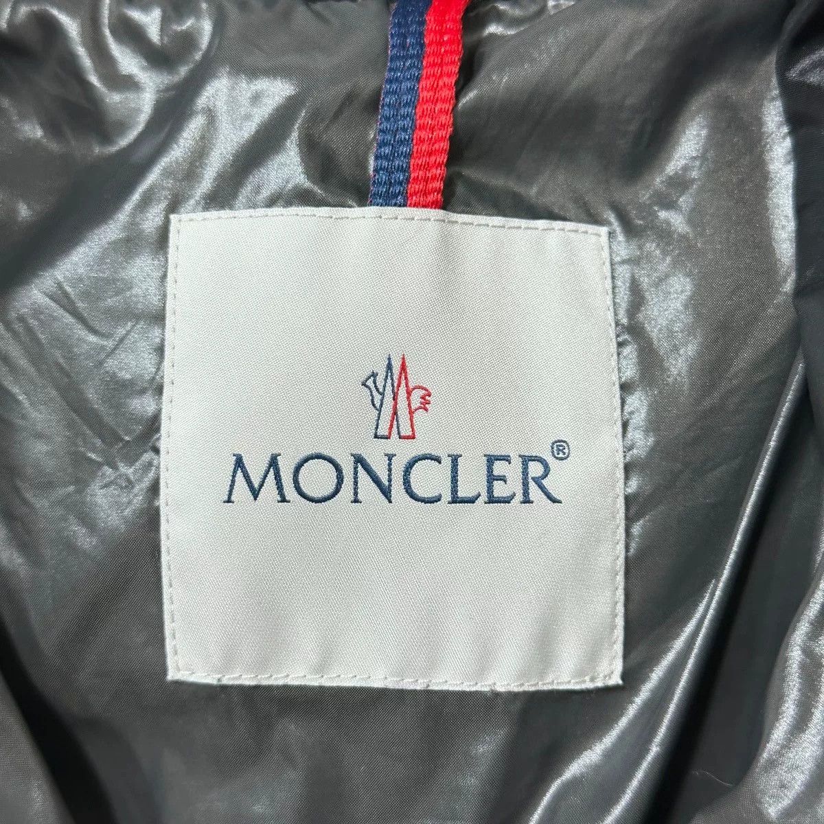 Moncler Moncler black maya down jacket Size US M / EU 48-50 / 2 - 5 Thumbnail