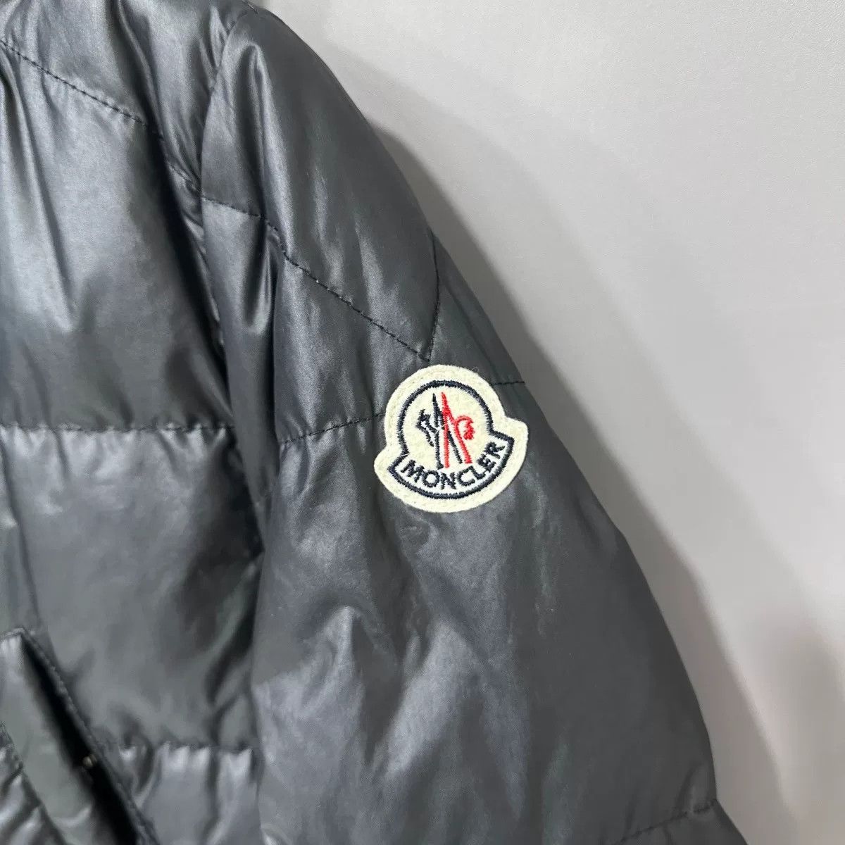 Moncler Moncler Ruffled Hem Down Jacket Size S / US 4 / IT 40 - 4 Thumbnail