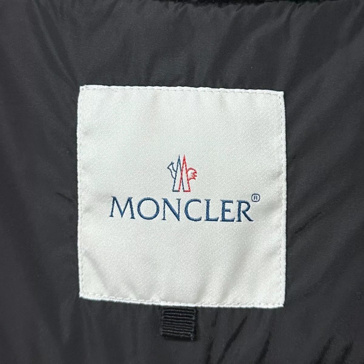 Moncler Moncler Ruffled Hem Down Jacket Size S / US 4 / IT 40 - 5 Thumbnail