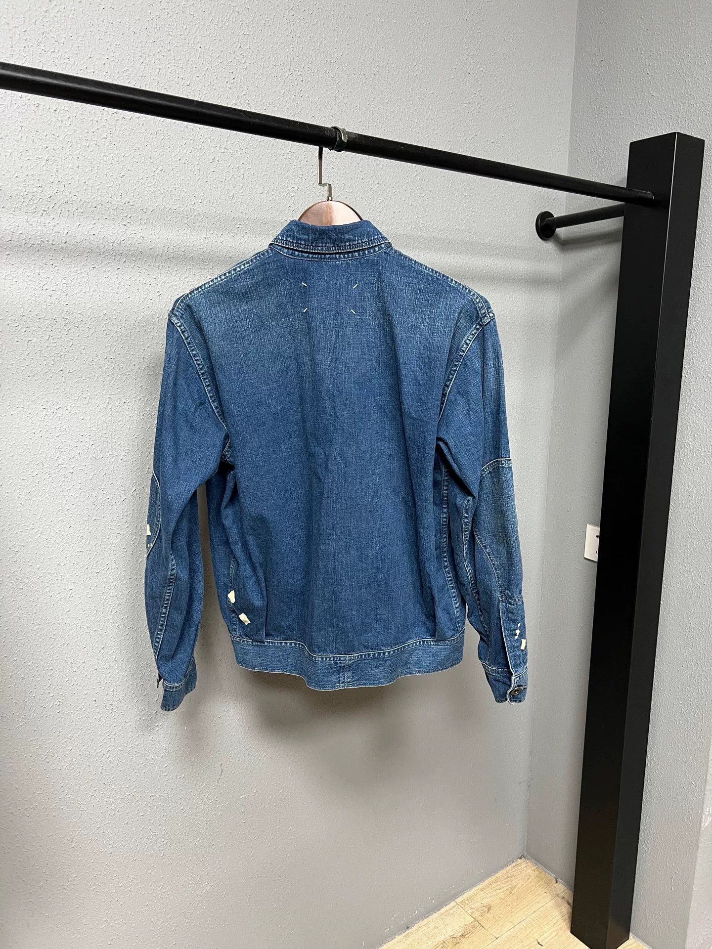 Maison Margiela Maison Margiela Graffiti Denim Jacket in Blue Size US M / EU 48-50 / 2 - 2 Thumbnail