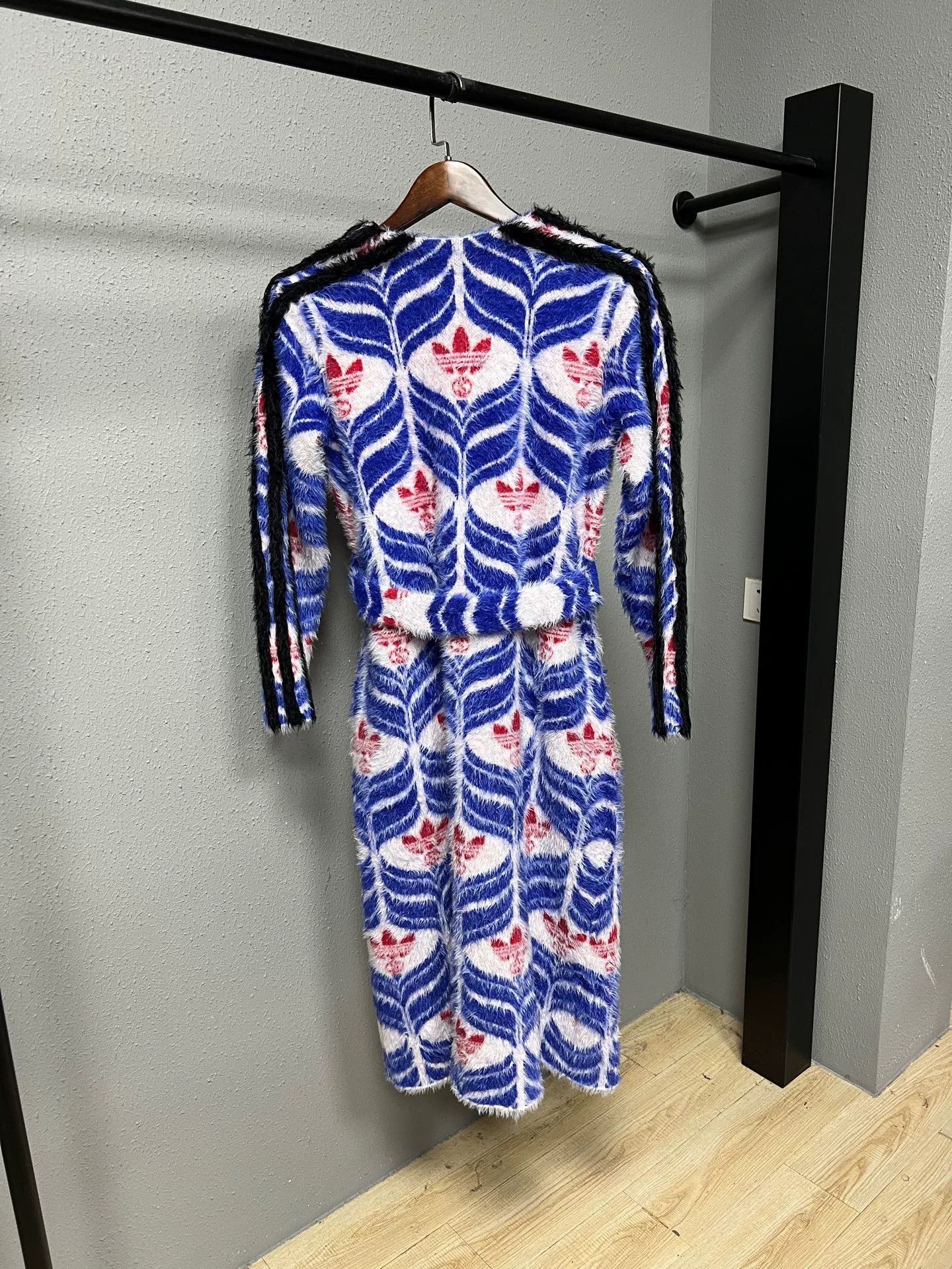 Gucci gucci x adidas blue patterned coat Size XS / US 0-2 / IT 36-38 - 2 Thumbnail