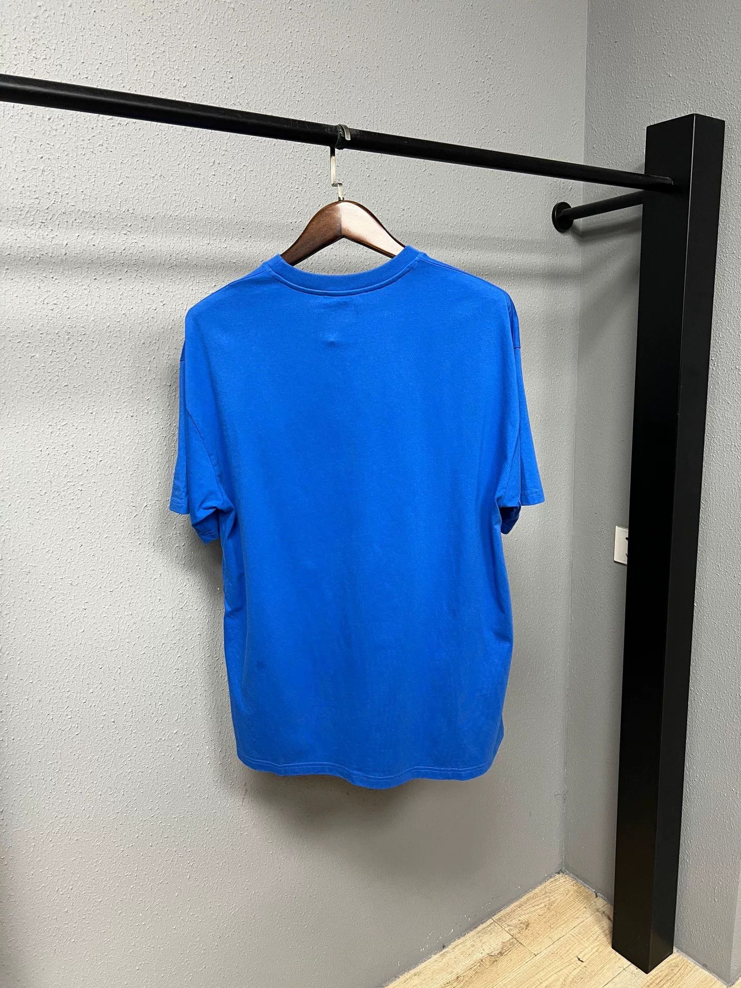Givenchy givenchy klein blue slogan short sleeve shirt Size US XL / EU 56 / 4 - 2 Thumbnail