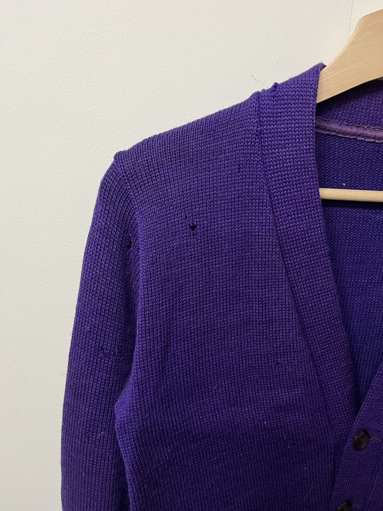 Vintage Vintage 1960s/70s Distressed Purple Wool Knit Cardigan Size S Size US S / EU 44-46 / 1 - 2 Thumbnail