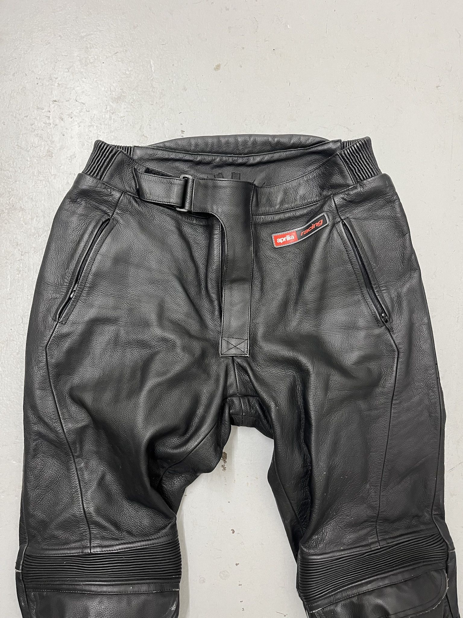 Harley Davidson × Vintage Aprilia Racing Heavy Leather Armored Biker Pants Size 30x29 Size US 30 / EU 46 - 2 Thumbnail