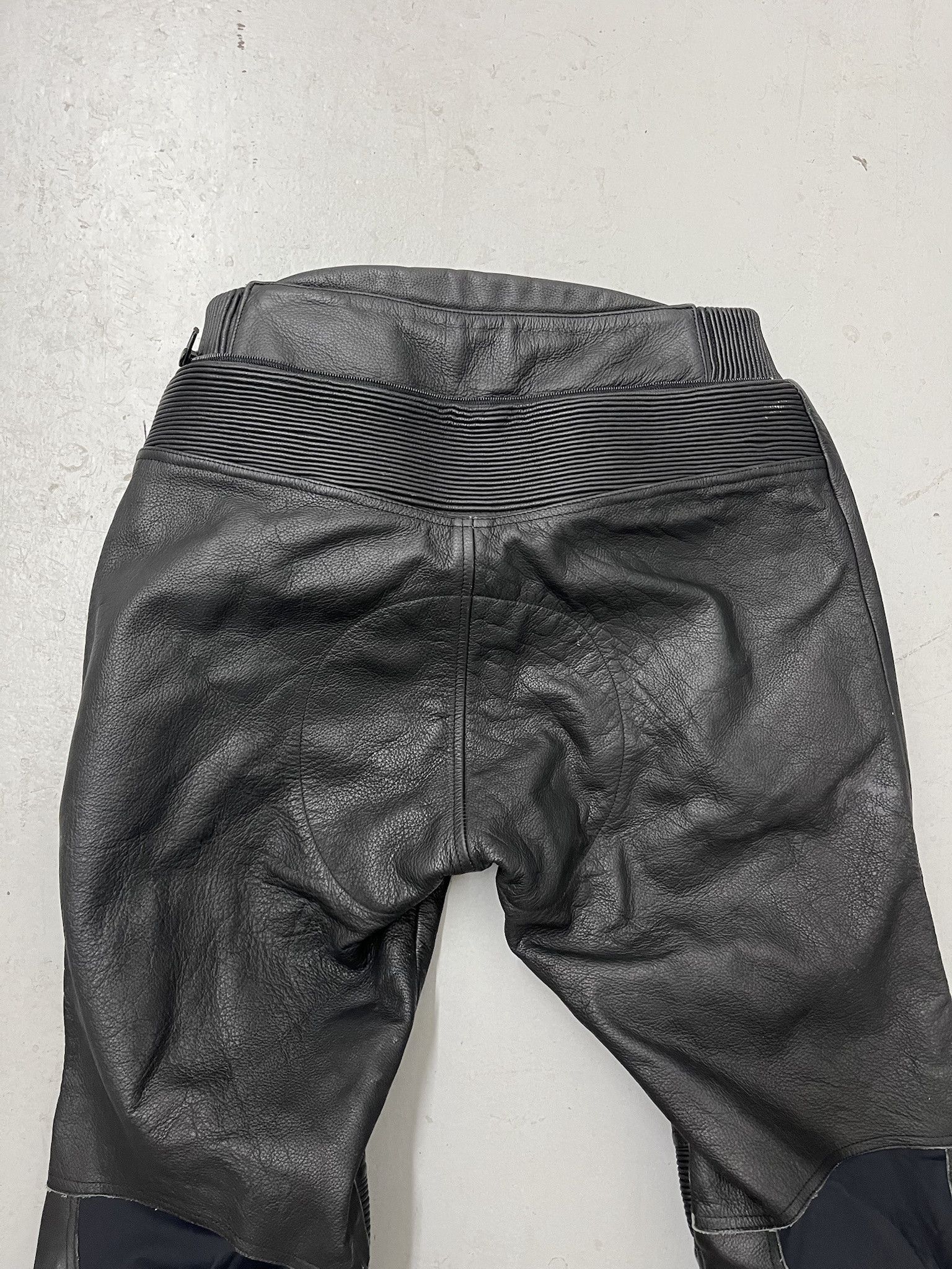 Harley Davidson × Vintage Aprilia Racing Heavy Leather Armored Biker Pants Size 30x29 Size US 30 / EU 46 - 6 Thumbnail