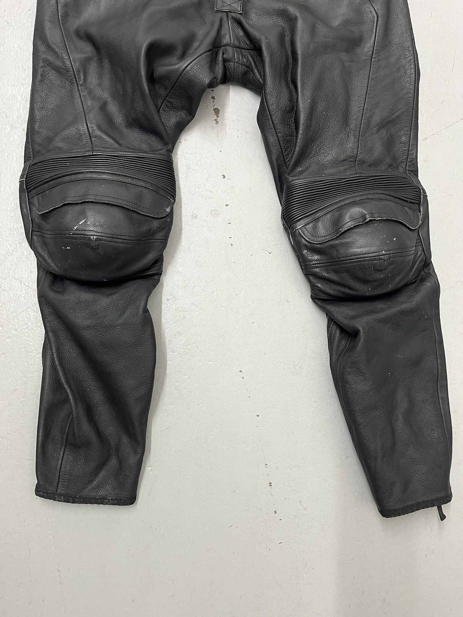 Harley Davidson × Vintage Aprilia Racing Heavy Leather Armored Biker Pants Size 30x29 Size US 30 / EU 46 - 3 Thumbnail