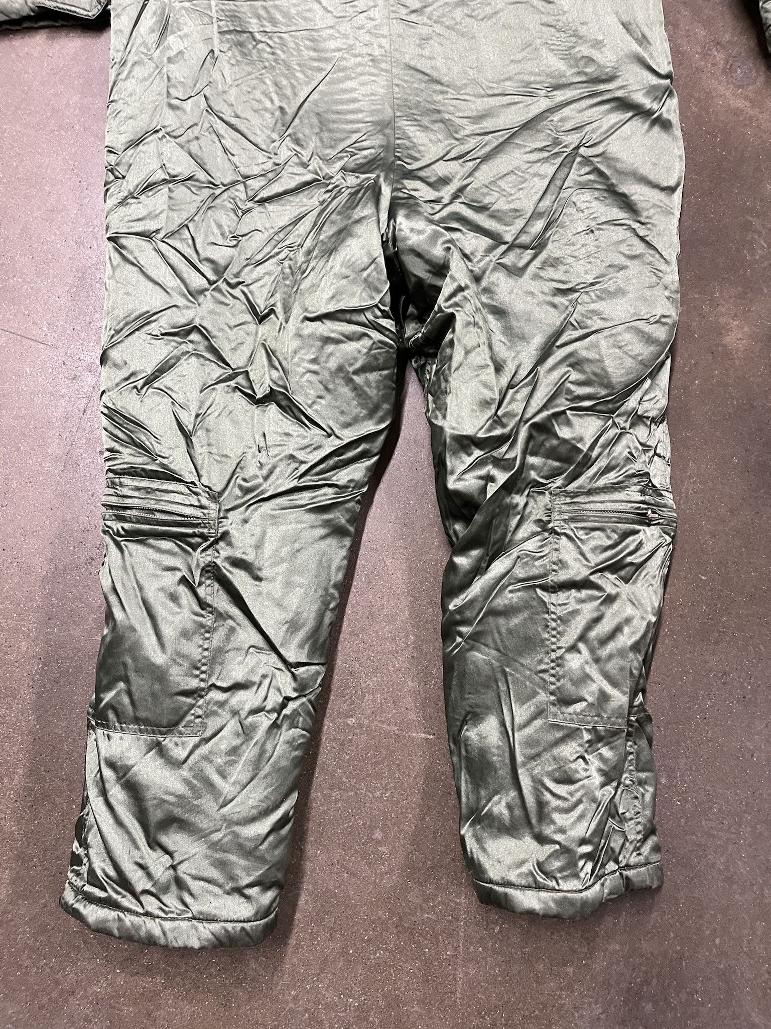 Vintage Vintage 1990s Fieldmaster Olive Quilted Snow Suit Coverall Size XL Size US XL / EU 56 / 4 - 7 Thumbnail