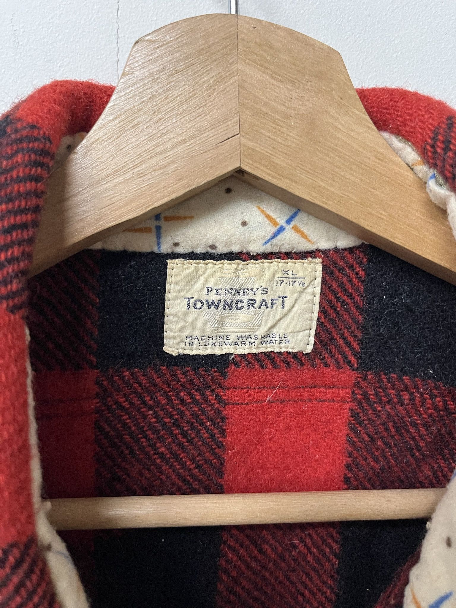 Vintage × Woolrich Woolen Mills Vintage 1990s Buffalo Plaid Thick Wool Flannel Size XL Size US XL / EU 56 / 4 - 2 Thumbnail