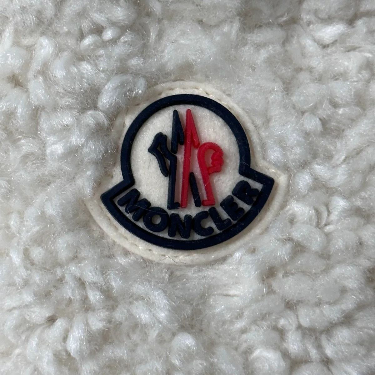 Moncler moncler white shearling down jacket Size M / US 6-8 / IT 42-44 - 3 Thumbnail