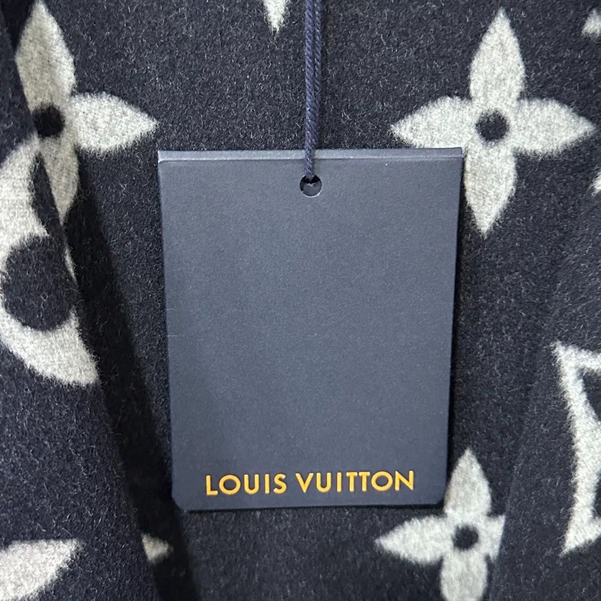 Louis Vuitton navy short coat with LV logo Size XS / US 0-2 / IT 36-38 - 7 Thumbnail