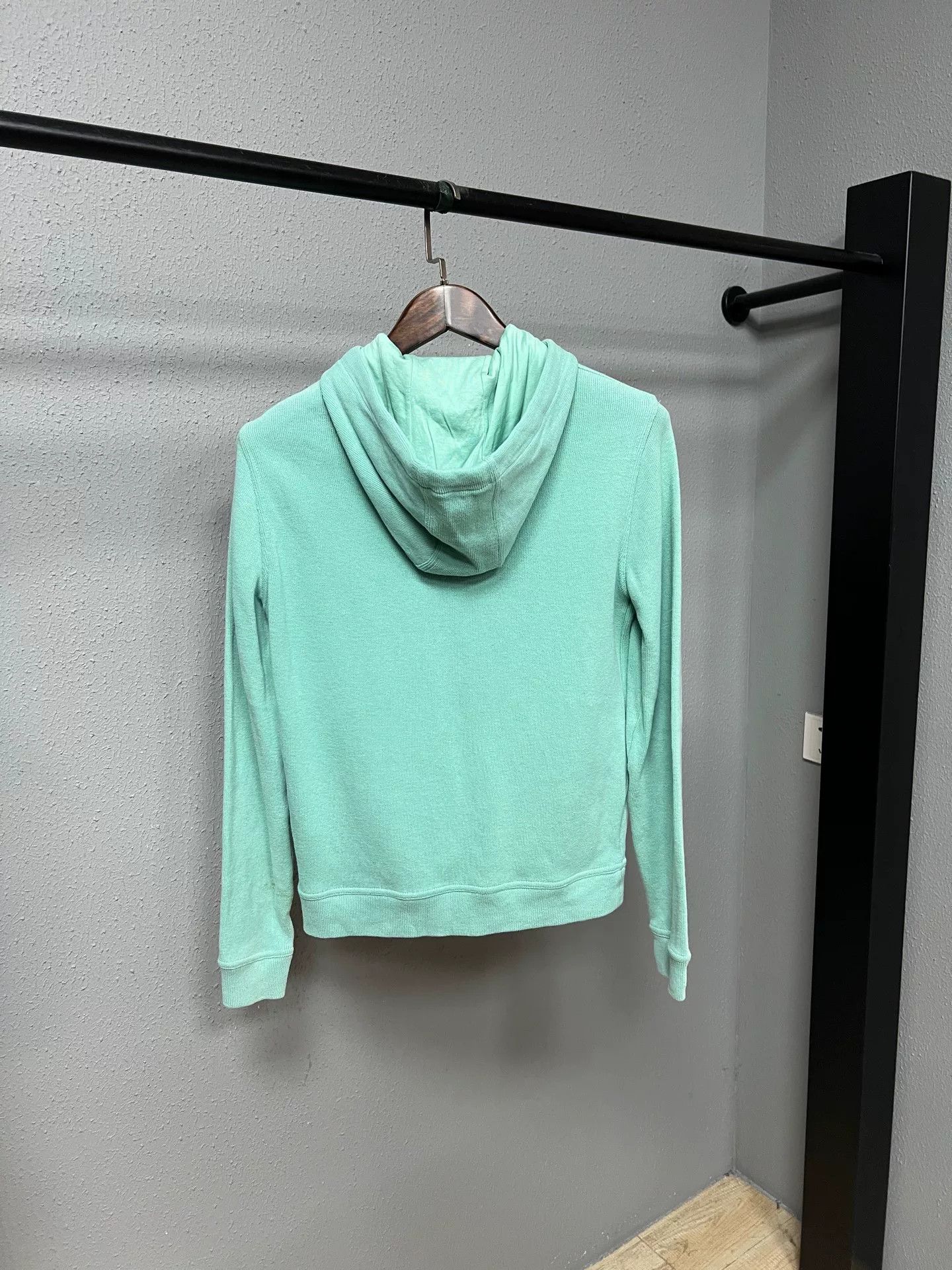 Loro Piana mint green logo hoodie by Loro Piana Size S / US 4 / IT 40 - 2 Thumbnail