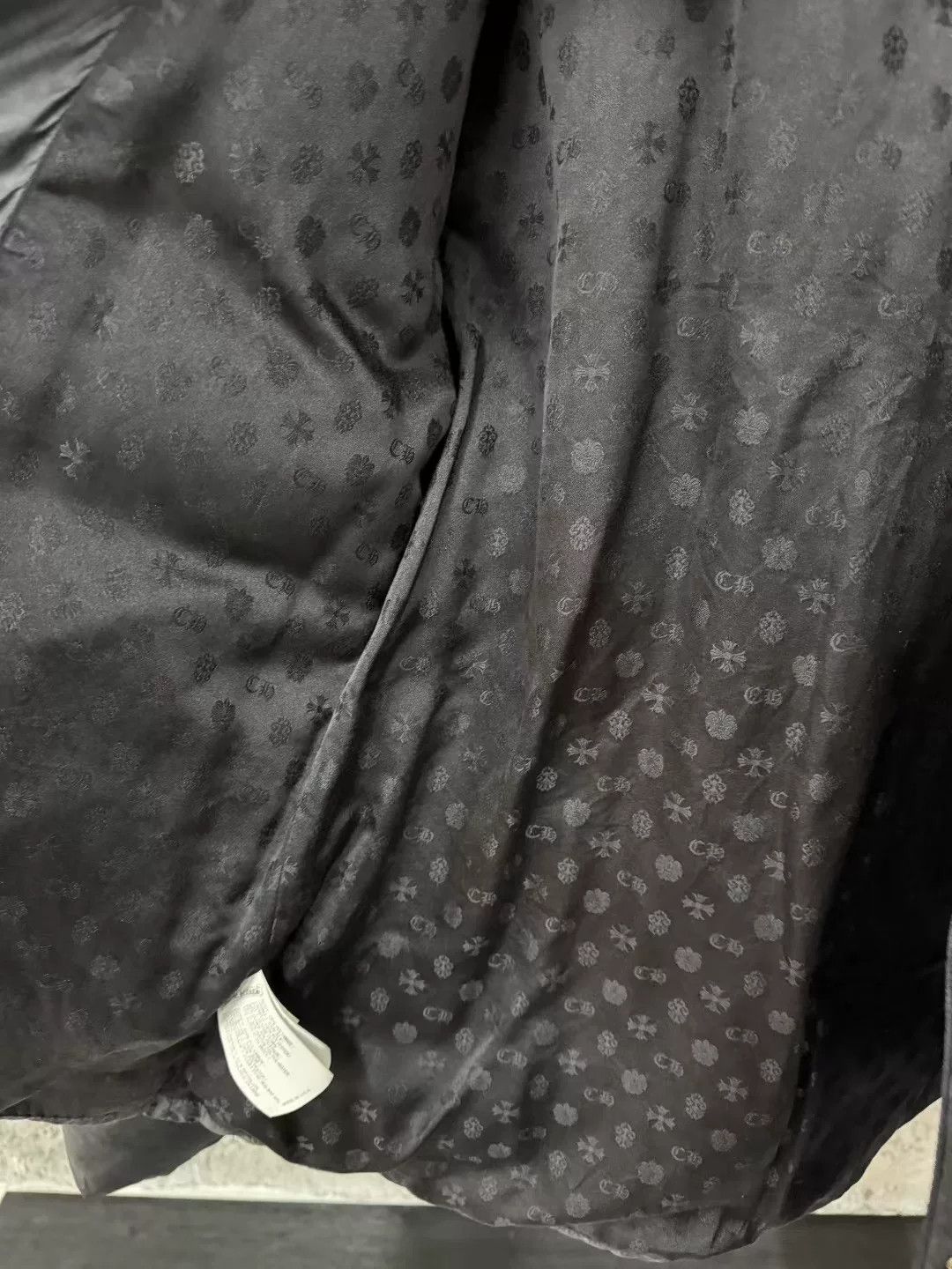 Chrome Hearts chrome hearts black puffer jacket with cross design Size US L / EU 52-54 / 3 - 6 Thumbnail