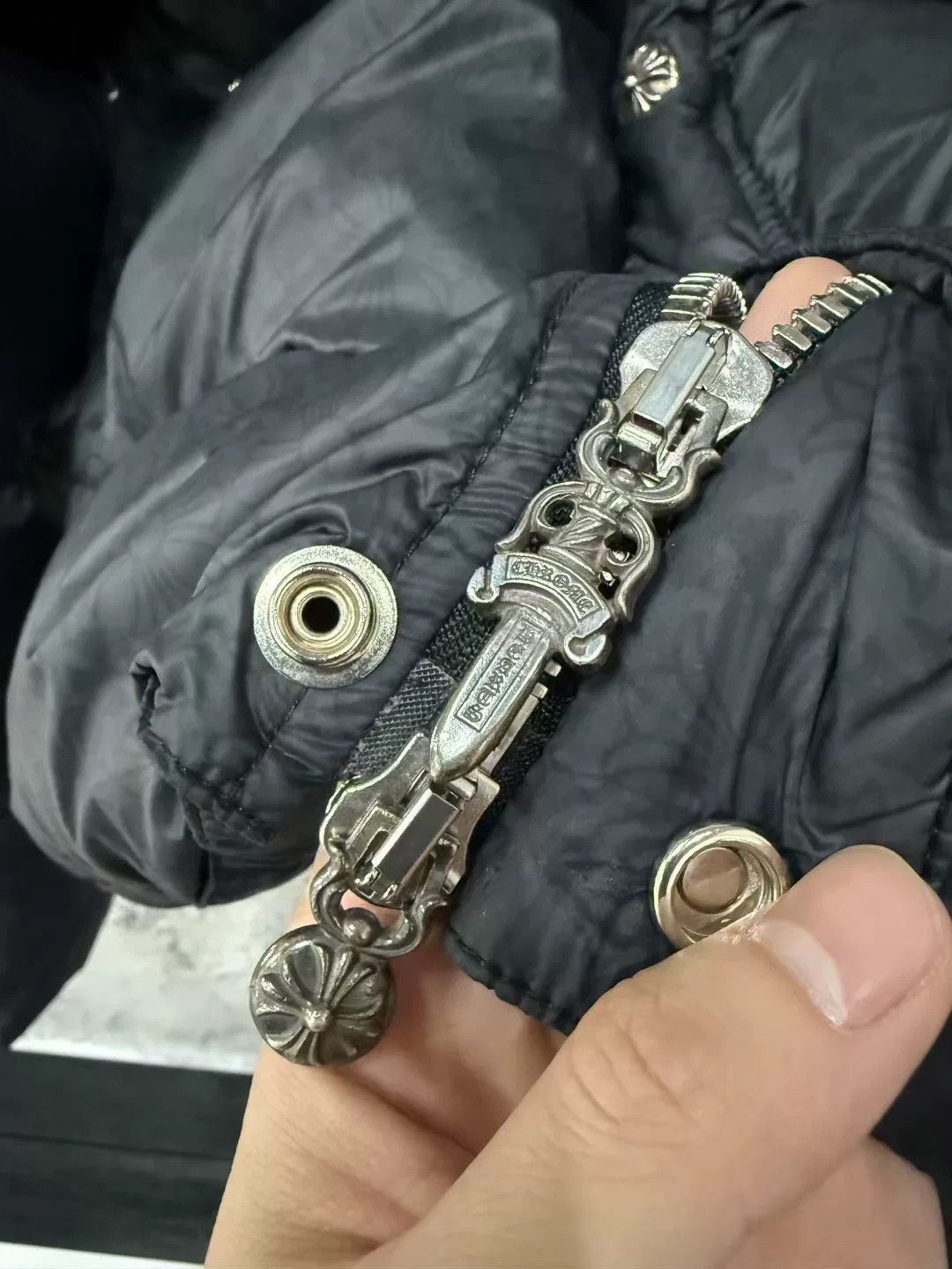 Chrome Hearts chrome hearts black puffer jacket with cross design Size US L / EU 52-54 / 3 - 5 Thumbnail