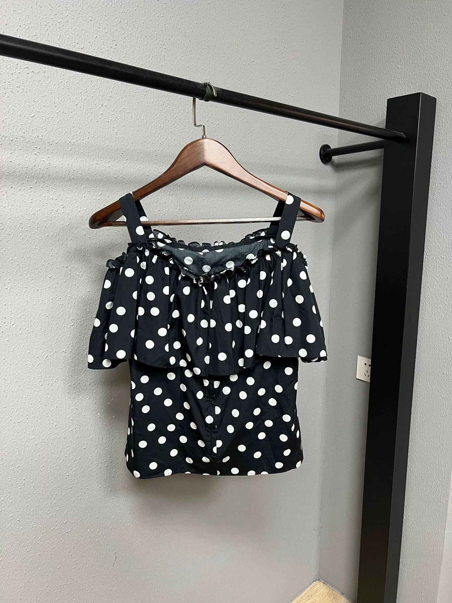 Dolce & Gabbana black polka dot camisole top Size M / US 6-8 / IT 42-44 - 2 Thumbnail