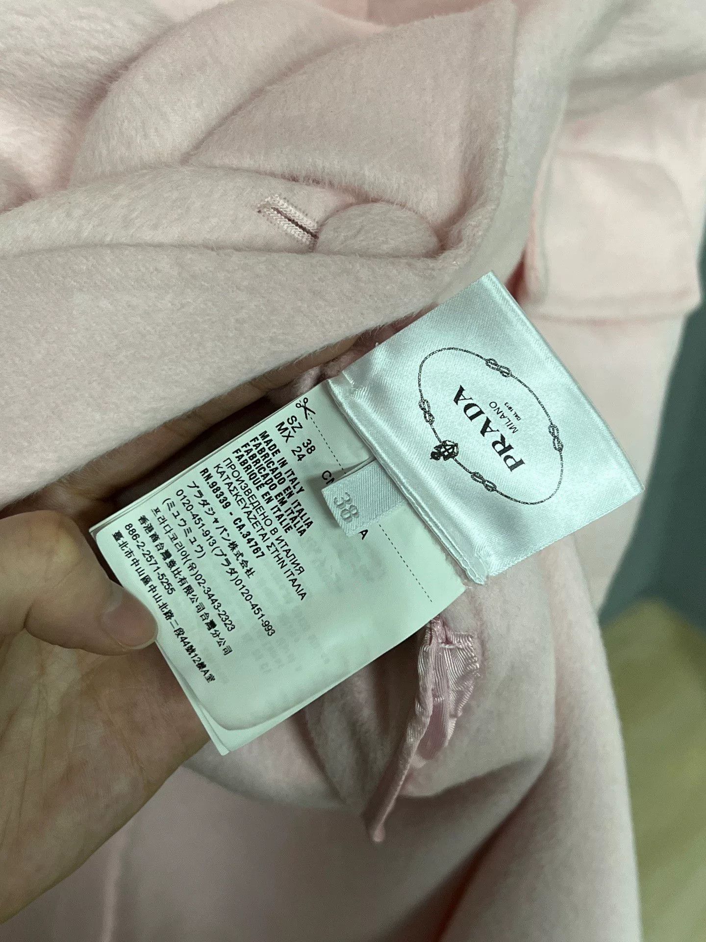 Prada pink cashmere coat by Prada Size S / US 4 / IT 40 - 3 Thumbnail