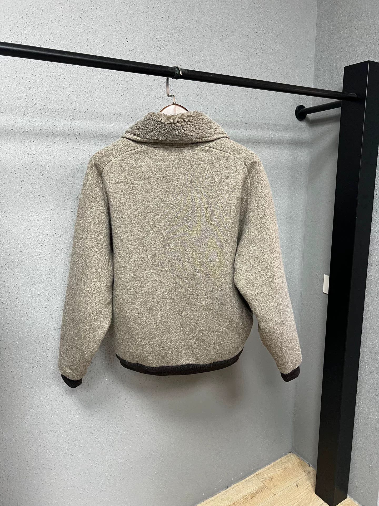 Miu Miu miu miu shearling teddy collar jacket Size M / US 6-8 / IT 42-44 - 2 Thumbnail