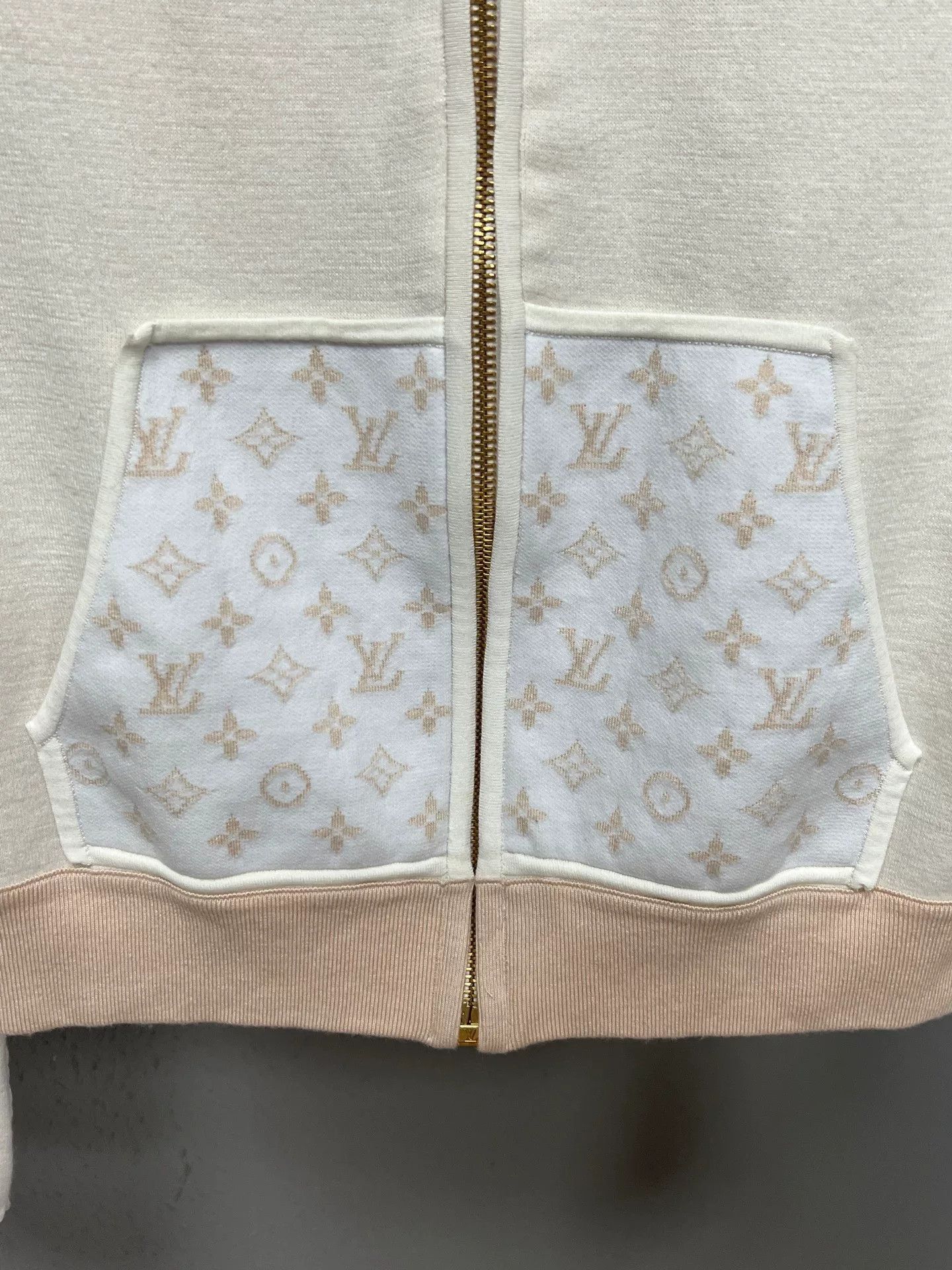 Louis Vuitton louis vuitton wool zip hoodie jacket Size US L / EU 52-54 / 3 - 3 Thumbnail