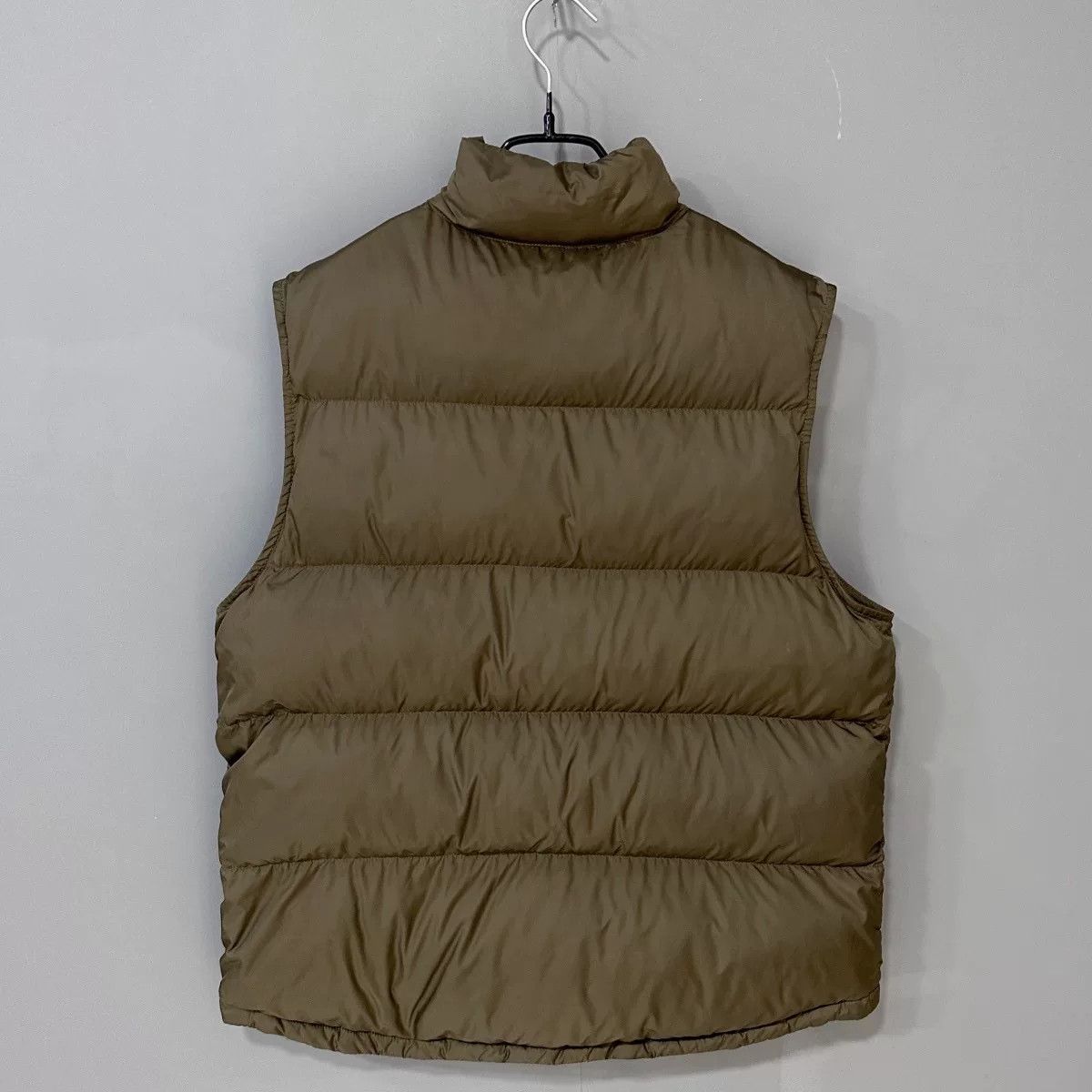 Celine celine padded vest in olive green Size US M / EU 48-50 / 2 - 4 Thumbnail