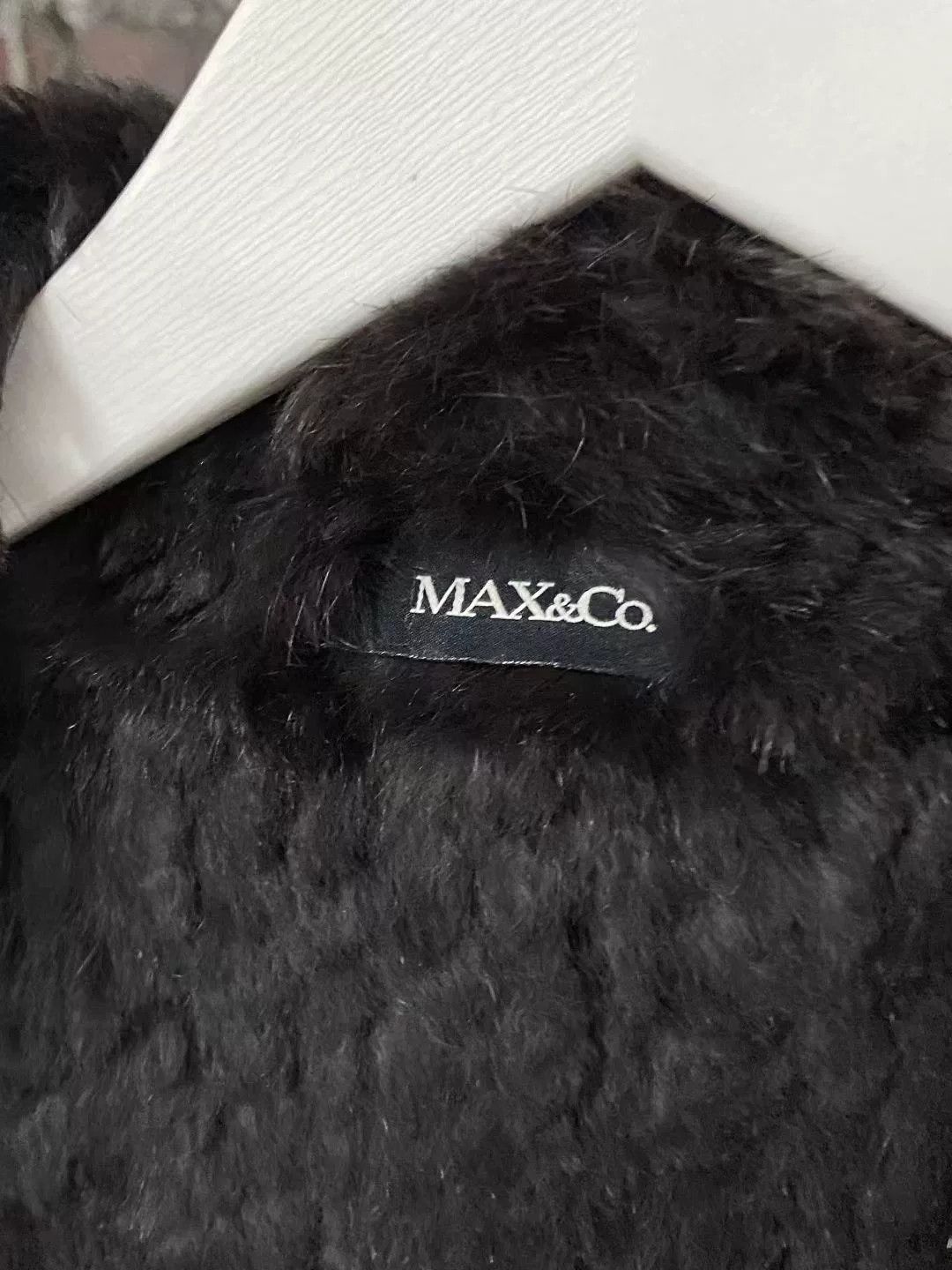MAX&Co. MAX&Co Black Fur Trim Coat Size M / US 6-8 / IT 42-44 - 6 Thumbnail