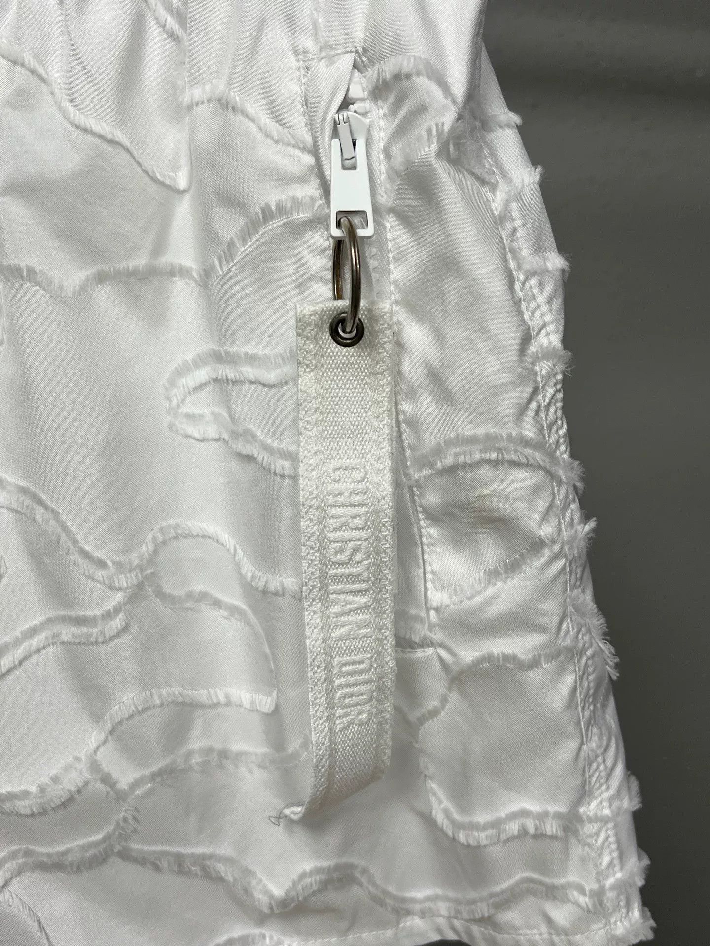 Dior Dior White Sculpted Shorts Size 40 Size 40" / US 18 - 3 Thumbnail