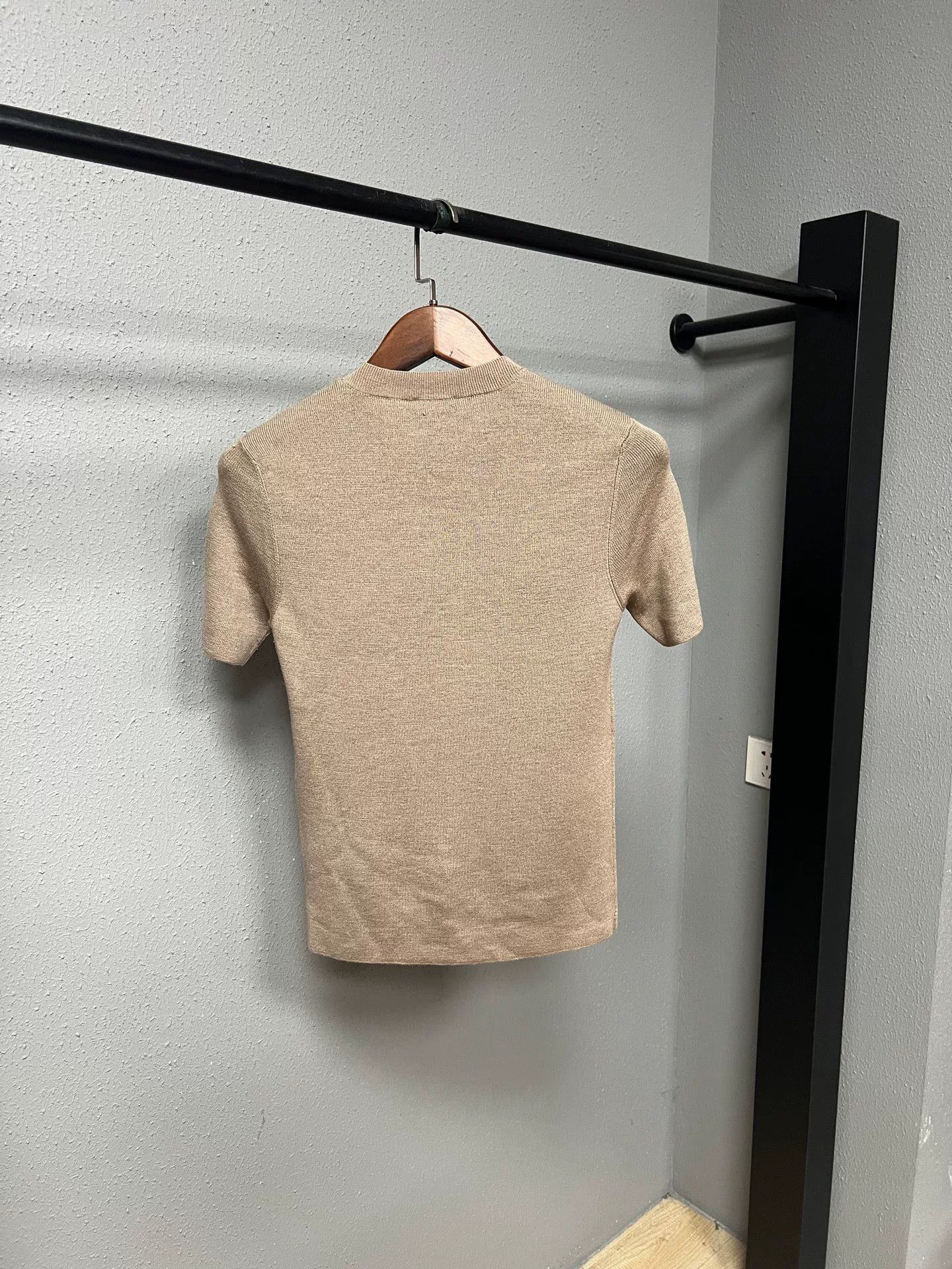 Fendi Fendi Khaki Logo Wool Short Sleeve Shirt Size US S / EU 44-46 / 1 - 2 Thumbnail