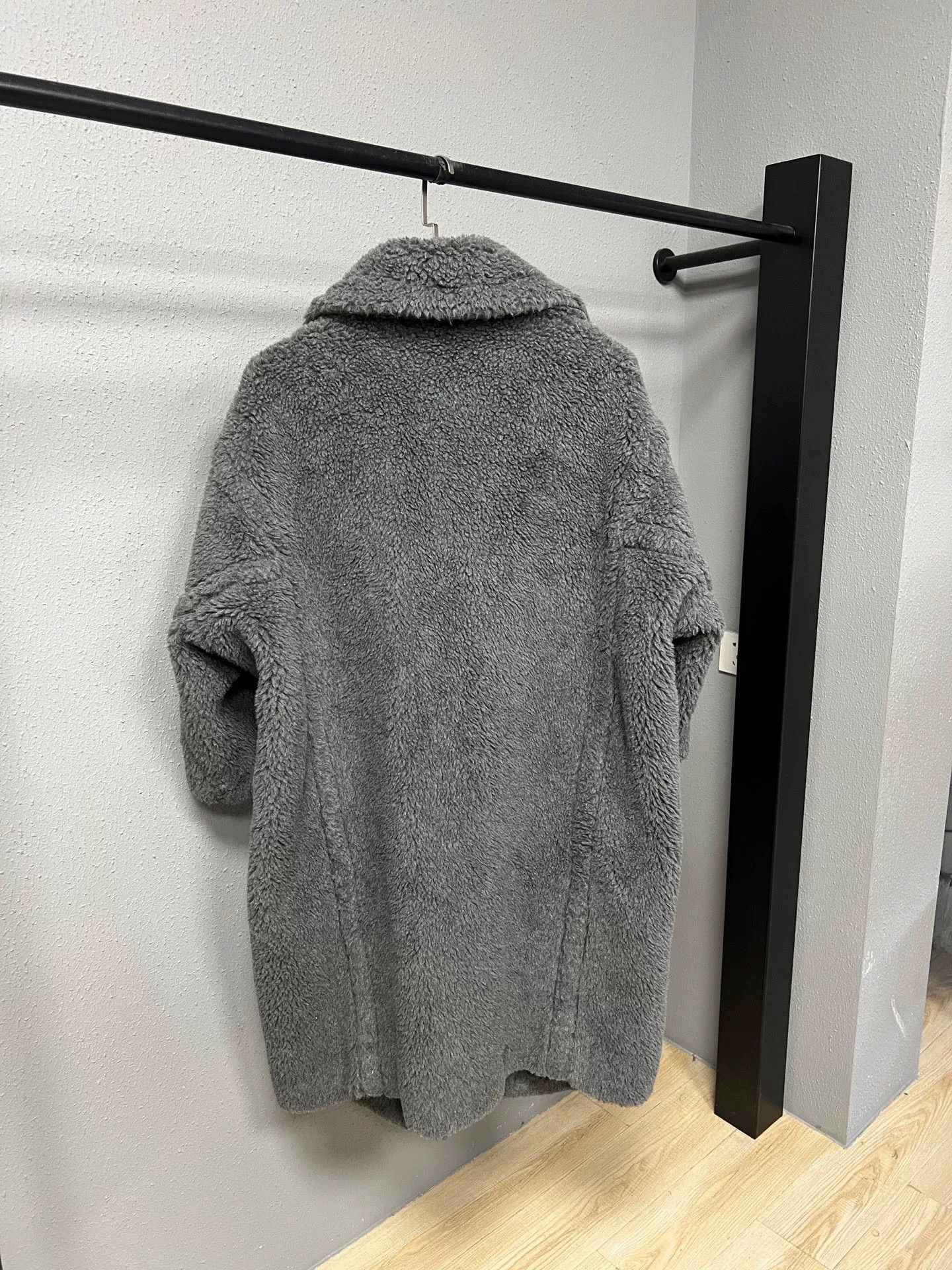 Max Mara gray teddy coat by Maxmara Size S / US 4 / IT 40 - 2 Thumbnail