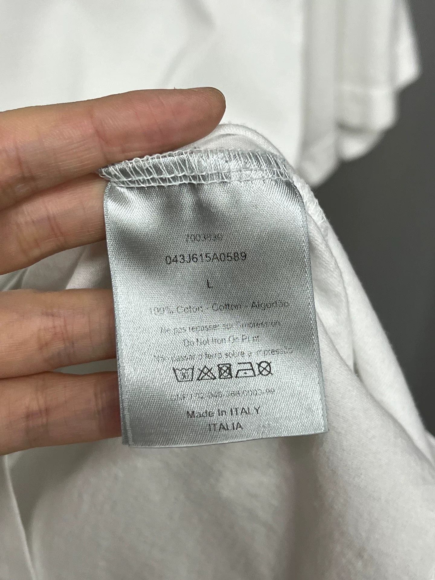 Dior Dior Short Sleeve T-Shirt in White Size US L / EU 52-54 / 3 - 3 Thumbnail