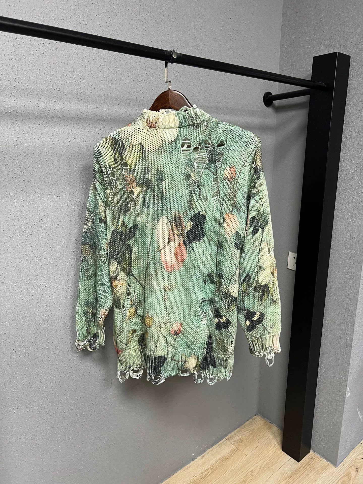 R13 green floral distressed knit pullover Size S / US 4 / IT 40 - 2 Thumbnail