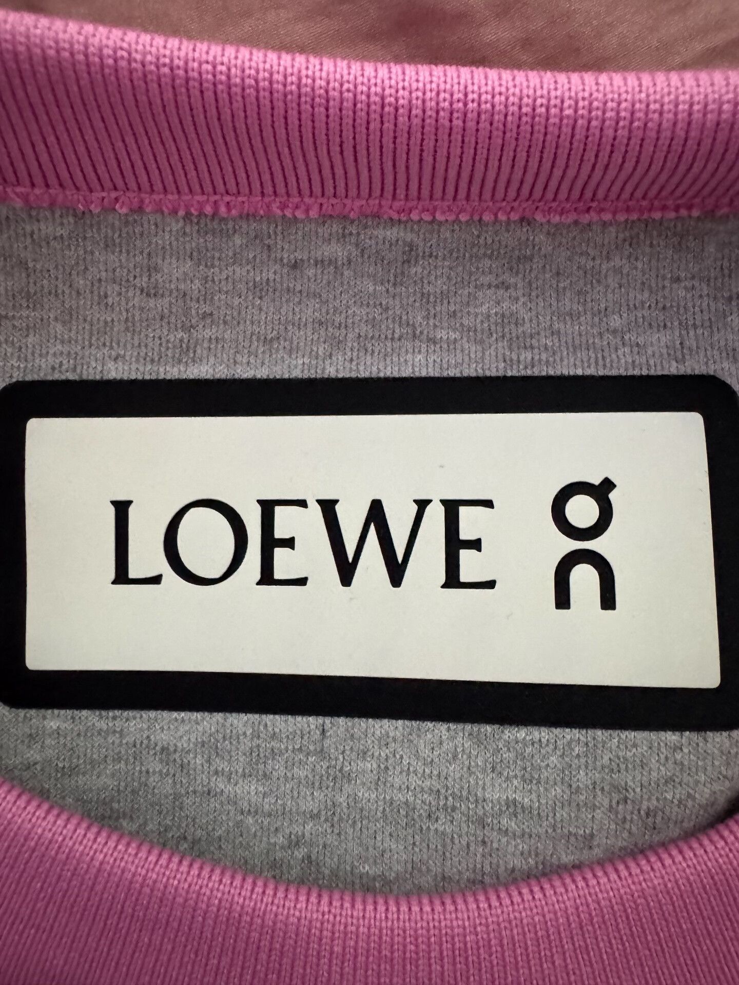 Loewe loewe x on logo sweatshirt in pink Size US L / EU 52-54 / 3 - 3 Thumbnail
