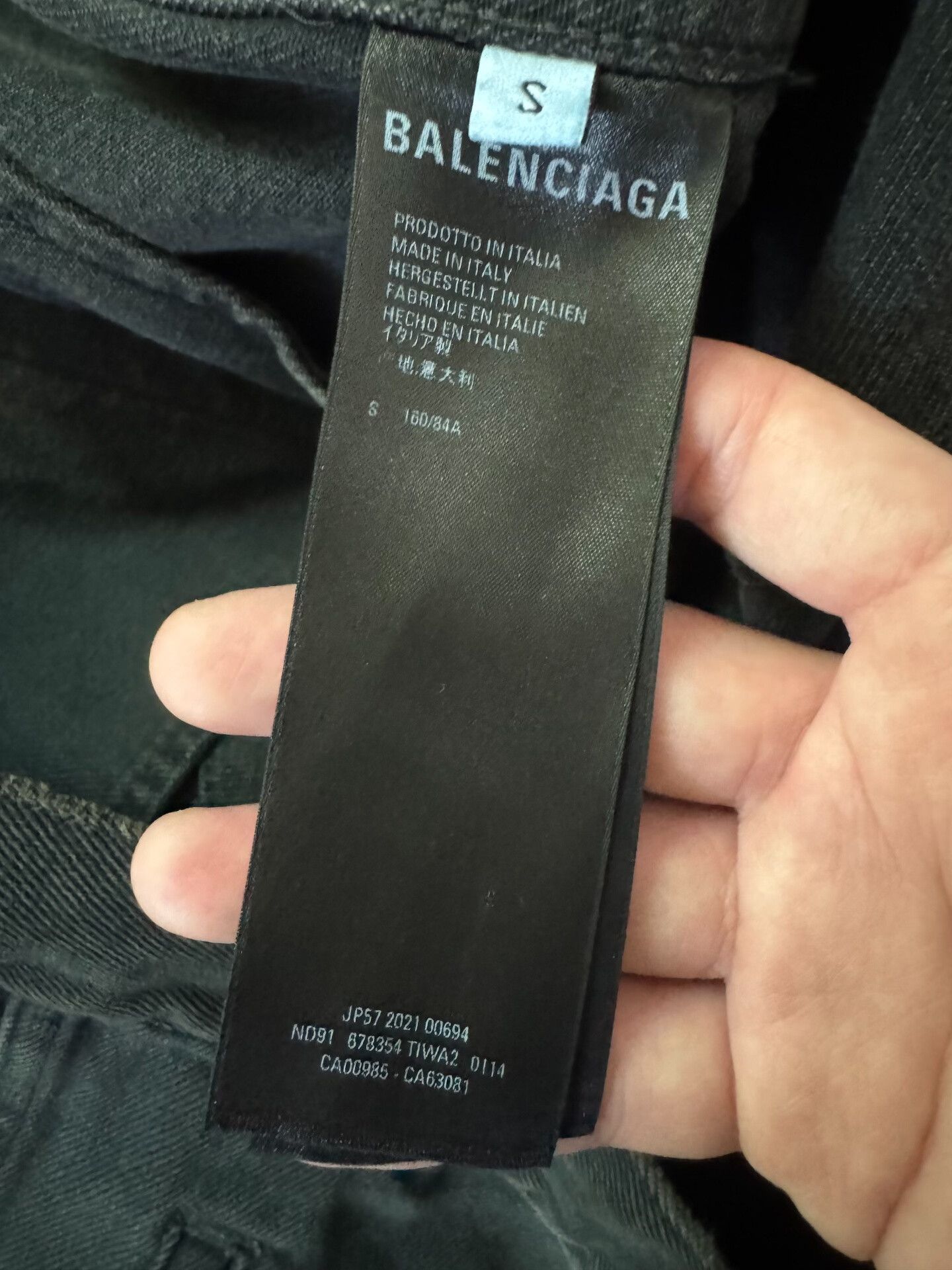 Balenciaga balenciaga graffiti denim jacket in black Size US XS / EU 42 / 0 - 4 Thumbnail