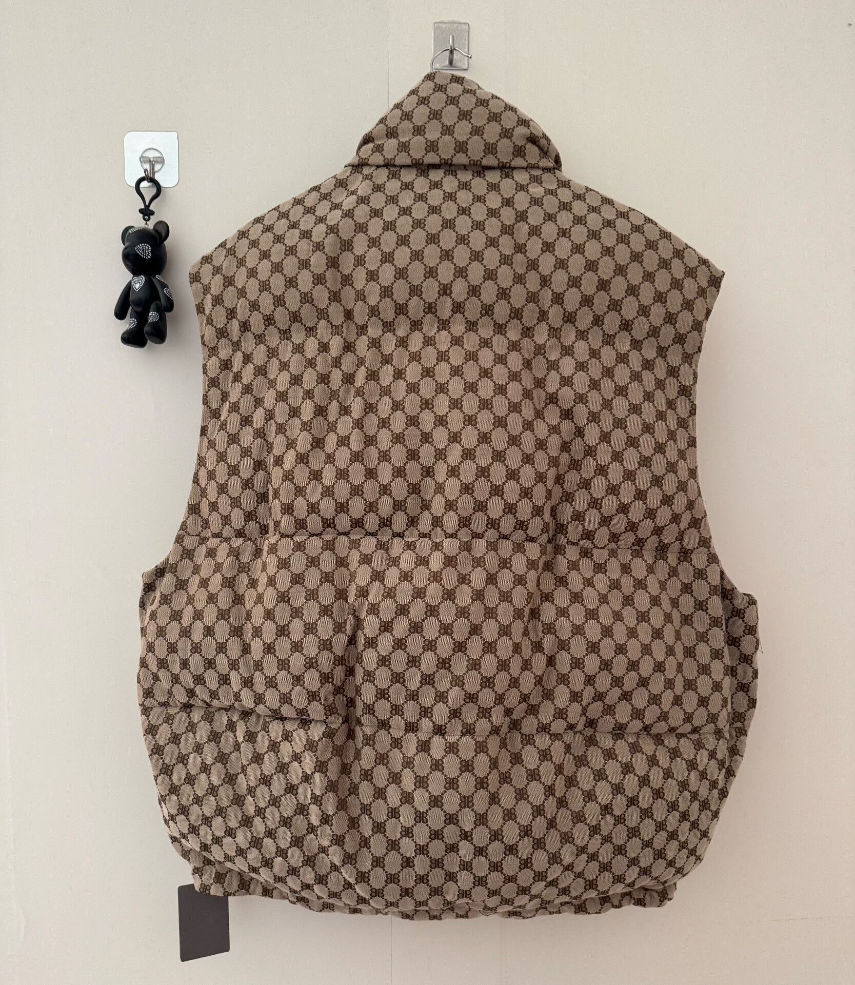 Balenciaga balenciaga x gucci quilted down vest Size US L / EU 52-54 / 3 - 2 Thumbnail