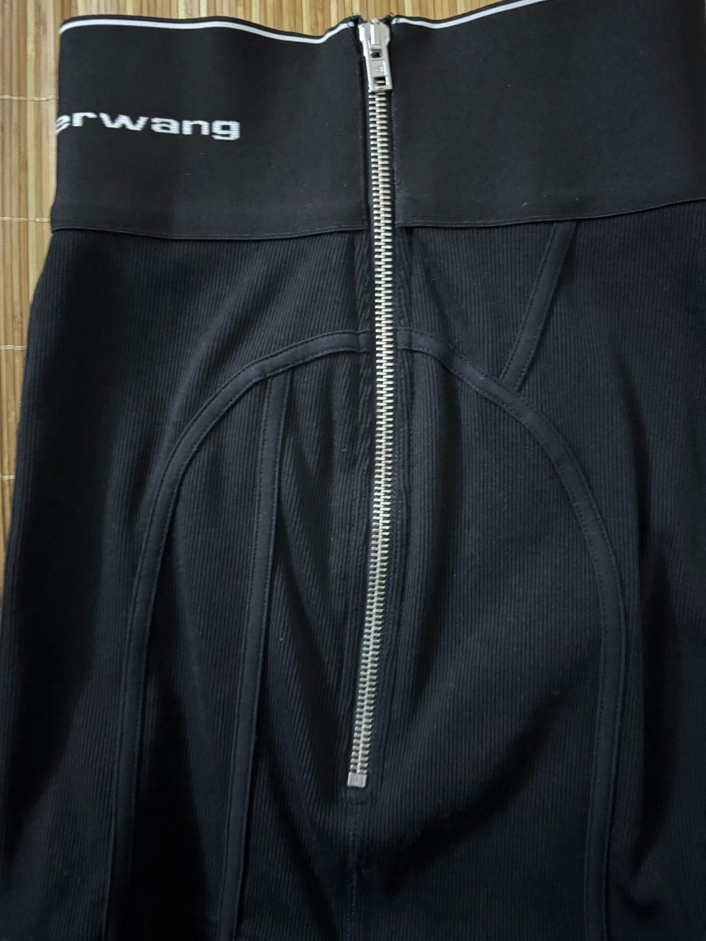 Alexander Wang alexander wang bodycon skirt in black Size 22" - 3 Thumbnail