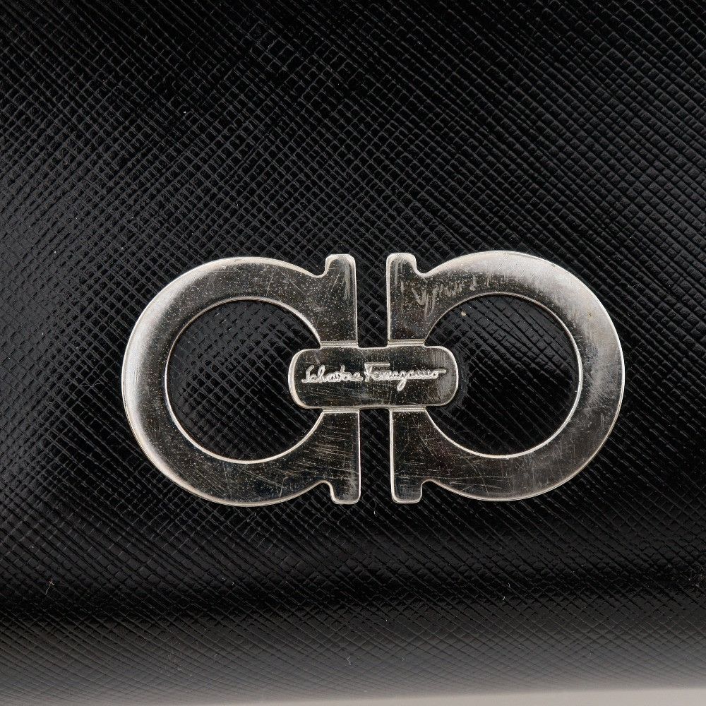 Salvatore Ferragamo Salvatore Ferragamo Salvatore Ferragamo Gancini Calf Tote Bag Leather Tote Bag DY-21 7814 DUTY FREE for USA Size ONE SIZE - 17 Thumbnail