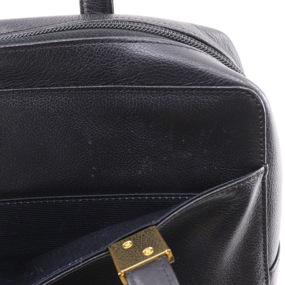 Burberry Burberry Burberry Grained Leather Handbag Leather Handbag DUTY FREE for USA Size ONE SIZE - 14 Thumbnail
