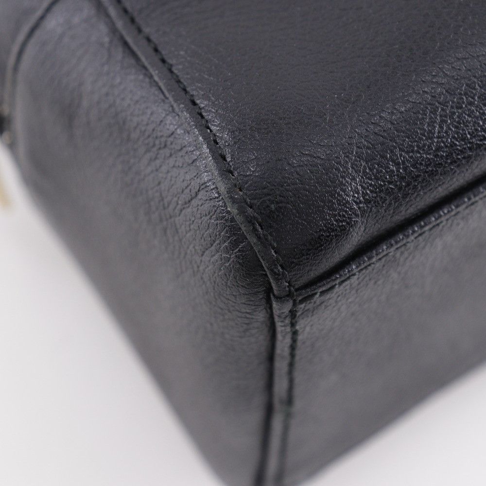 Burberry Burberry Burberry Grained Leather Handbag Leather Handbag DUTY FREE for USA Size ONE SIZE - 4 Thumbnail