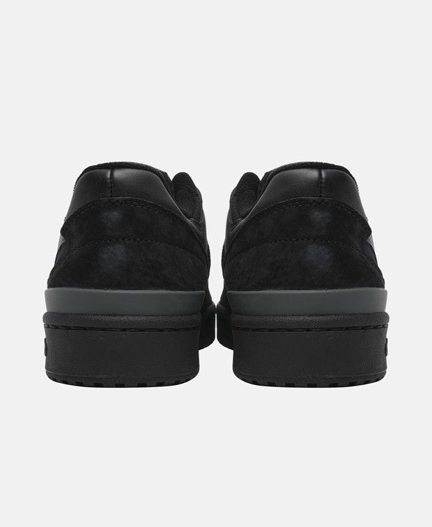 Adidas Sneakers Size US 7 / EU 40 - 2 Thumbnail