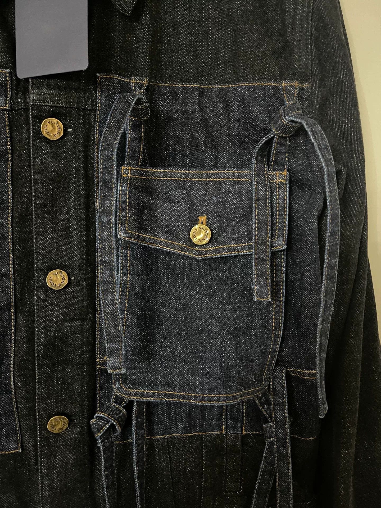 Louis Vuitton lv butterfly knot denim jacket Size US L / EU 52-54 / 3 - 3 Thumbnail
