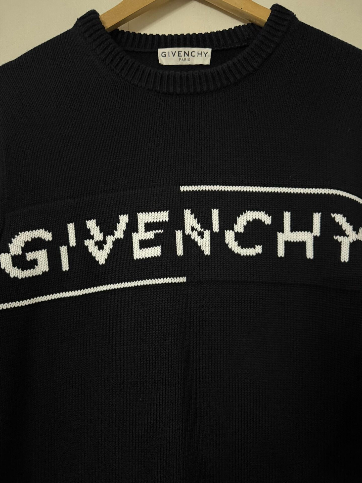 Givenchy Givenchy Block Letter Knit Sweater Size US M / EU 48-50 / 2 - 2 Thumbnail