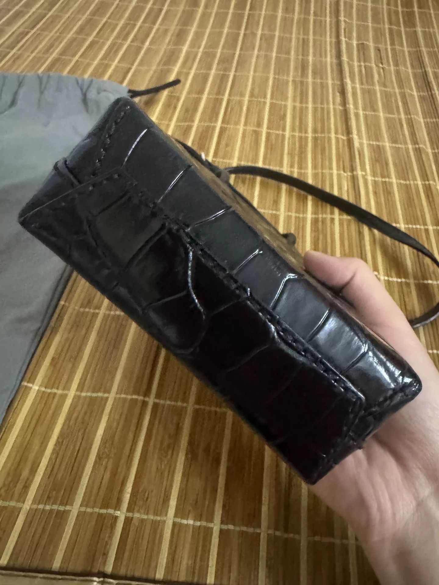 Balenciaga black crocodile leather phone bag Size ONE SIZE - 2 Thumbnail