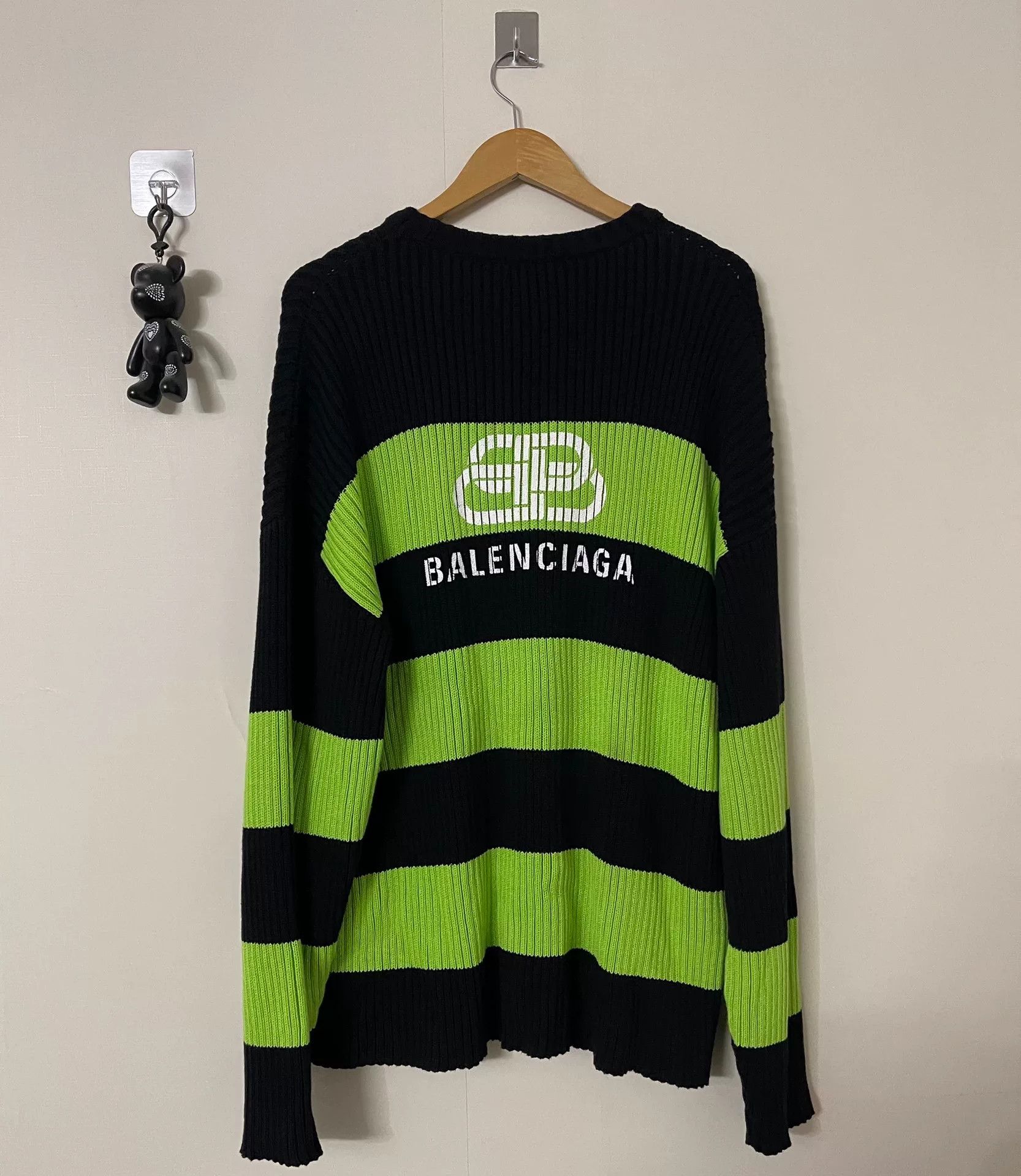 Balenciaga balenciaga striped logo sweater Size M / US 6-8 / IT 42-44 - 2 Thumbnail