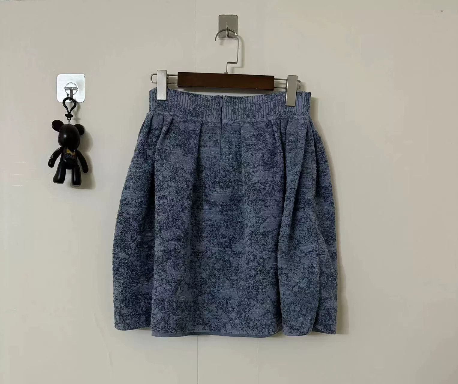 Chanel chanel flower bud half skirt Size 38" / US 16 / IT 52 - 3 Thumbnail