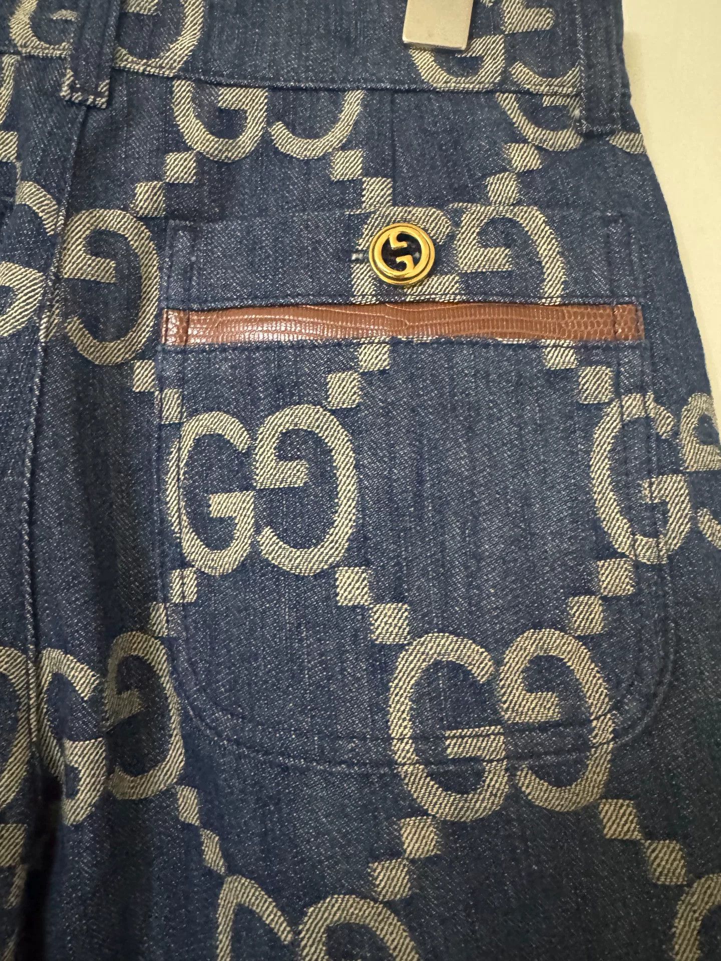 Gucci Gucci GG Denim Pants in New Condition Size 38" / US 16 / IT 52 - 4 Thumbnail
