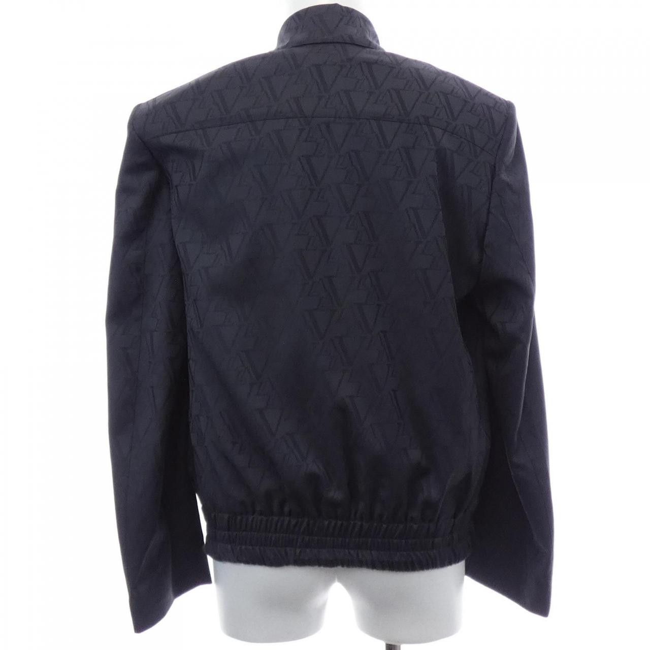 Louis Vuitton Louis Vuitton Louis Vuitton Jacket Others Outerwear HRFB1EDLI DUTY FREE for USA Size ONE SIZE - 2 Thumbnail