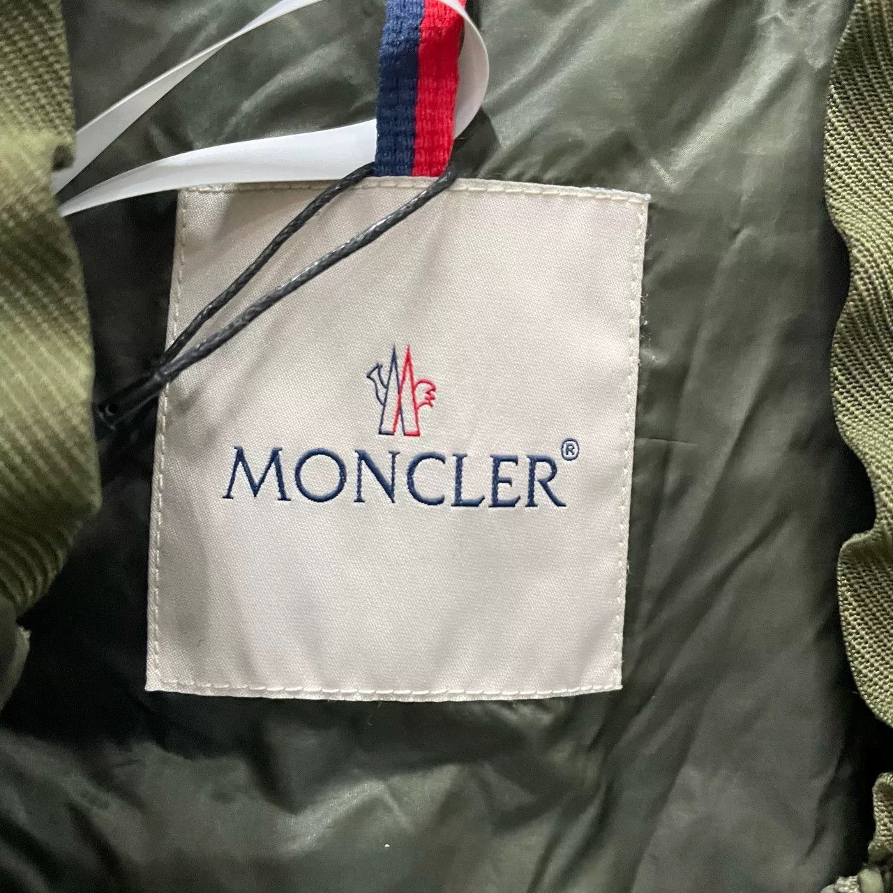 Moncler moncler army green down jacket size 6 Size US L / EU 52-54 / 3 - 4 Thumbnail