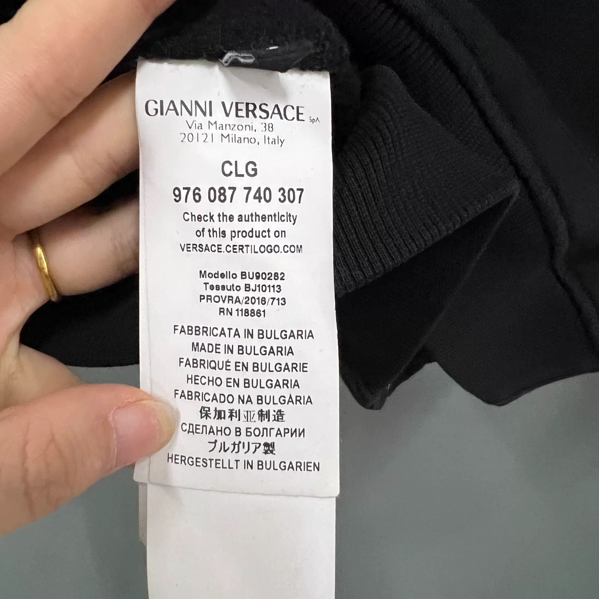 Versace versace black zip hoodie with back print Size US S / EU 44-46 / 1 - 3 Thumbnail