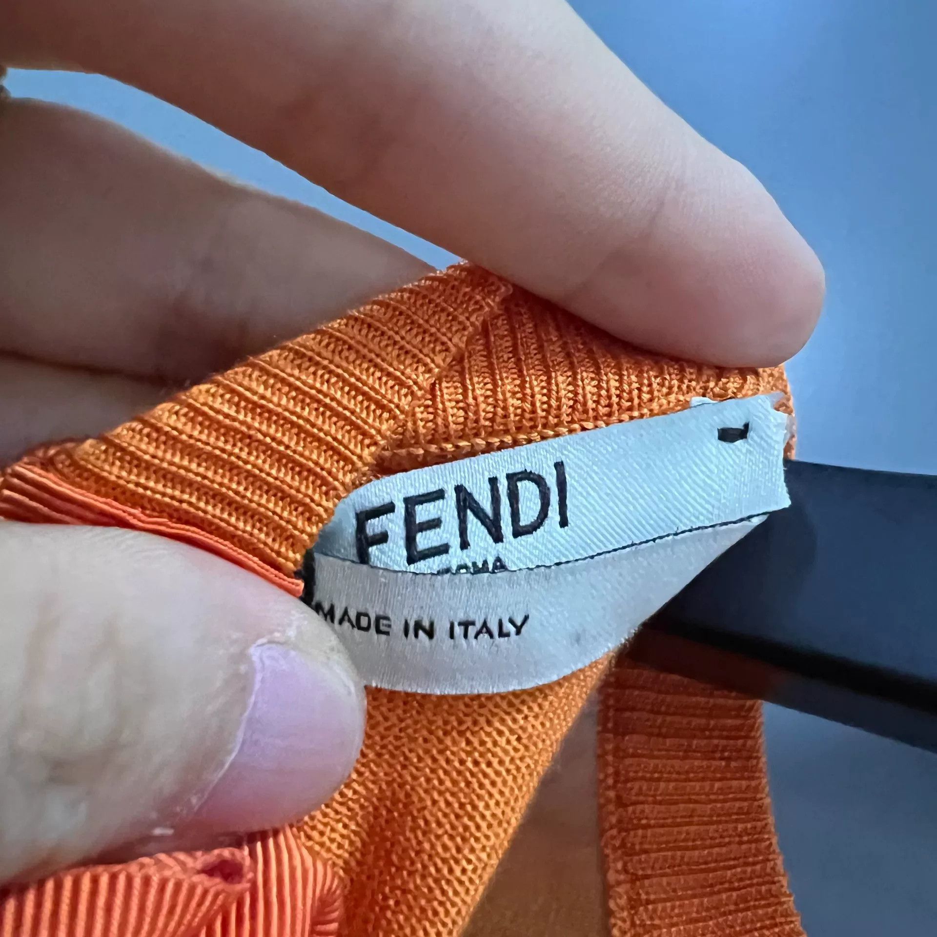 Fendi orange embroidered short sleeve sweater Size M / US 6-8 / IT 42-44 - 3 Thumbnail