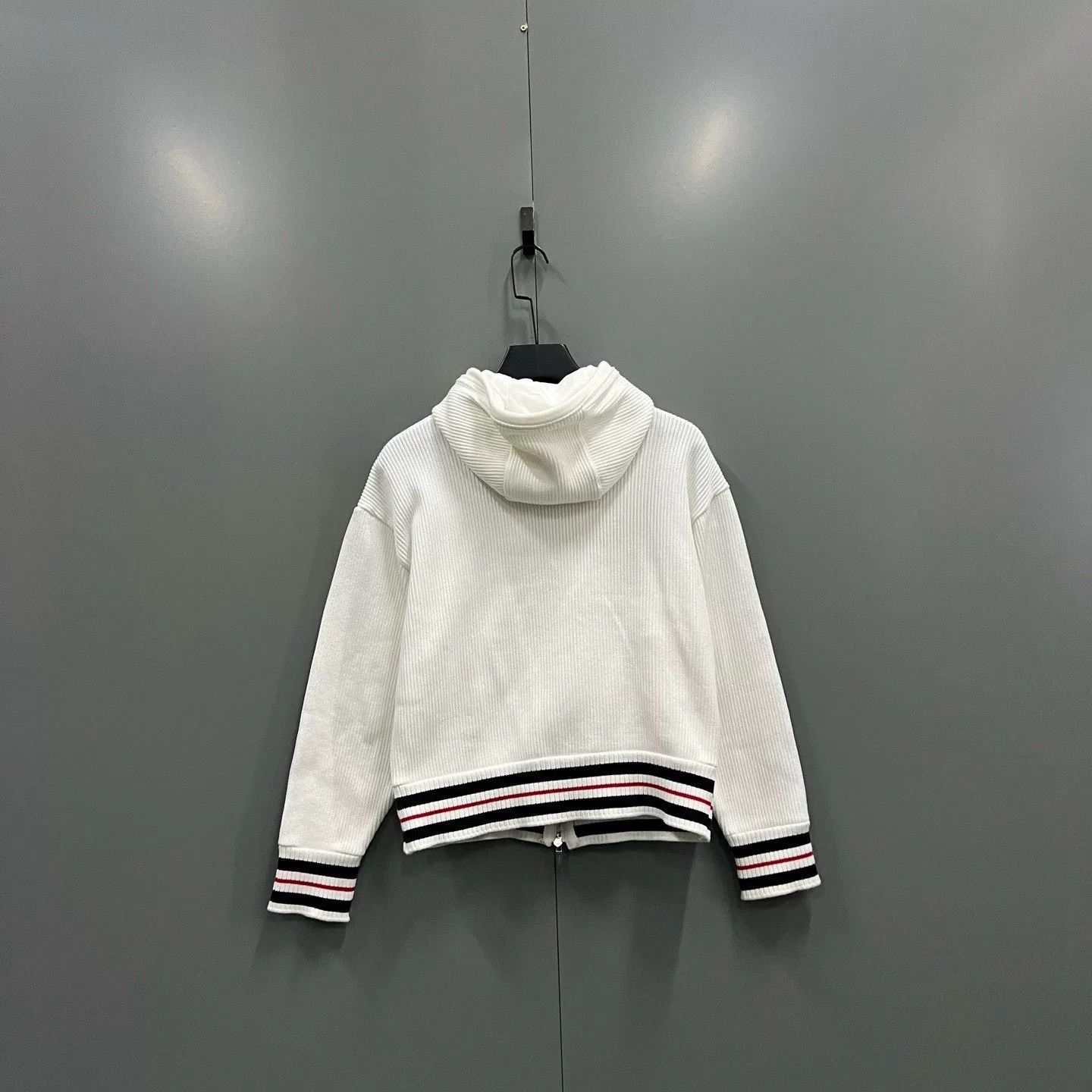 Thom Browne thom browne white striped zip-up hoodie Size US XXS / EU 40 - 3 Thumbnail