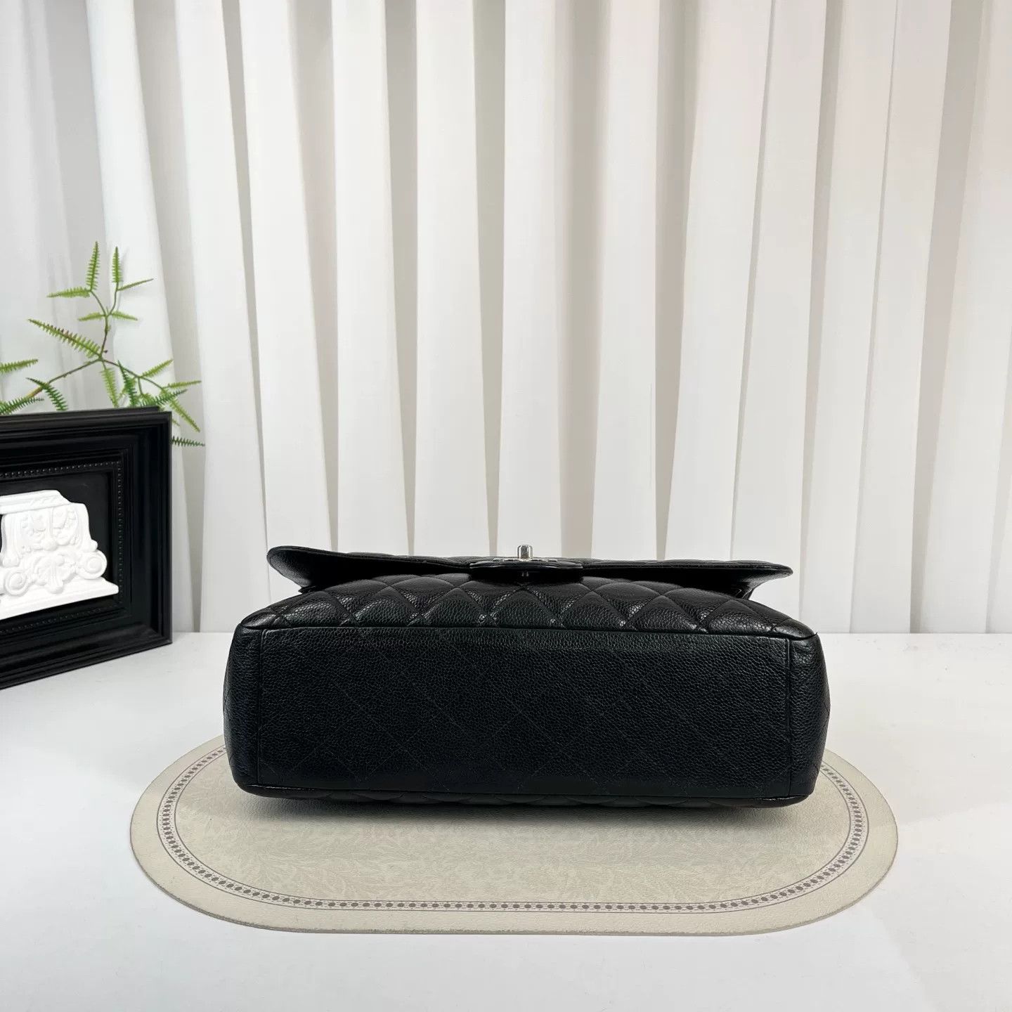 Chanel Pre-loved Bag Very good condition Size ONE SIZE - 3 Thumbnail
