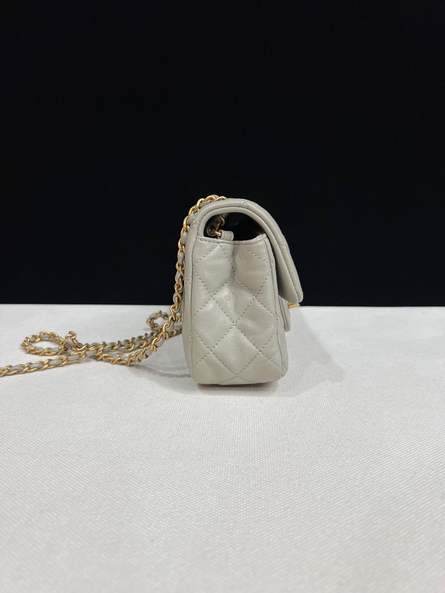 Chanel Pre-loved Bag Very good condition Size ONE SIZE - 3 Thumbnail