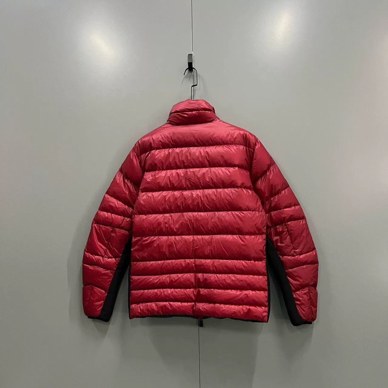 Moncler moncler red down jacket size 4 Size US L / EU 52-54 / 3 - 3 Thumbnail